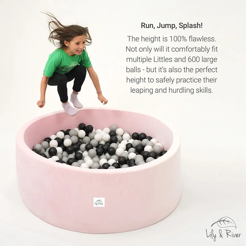 Little Childrens Ball Pit