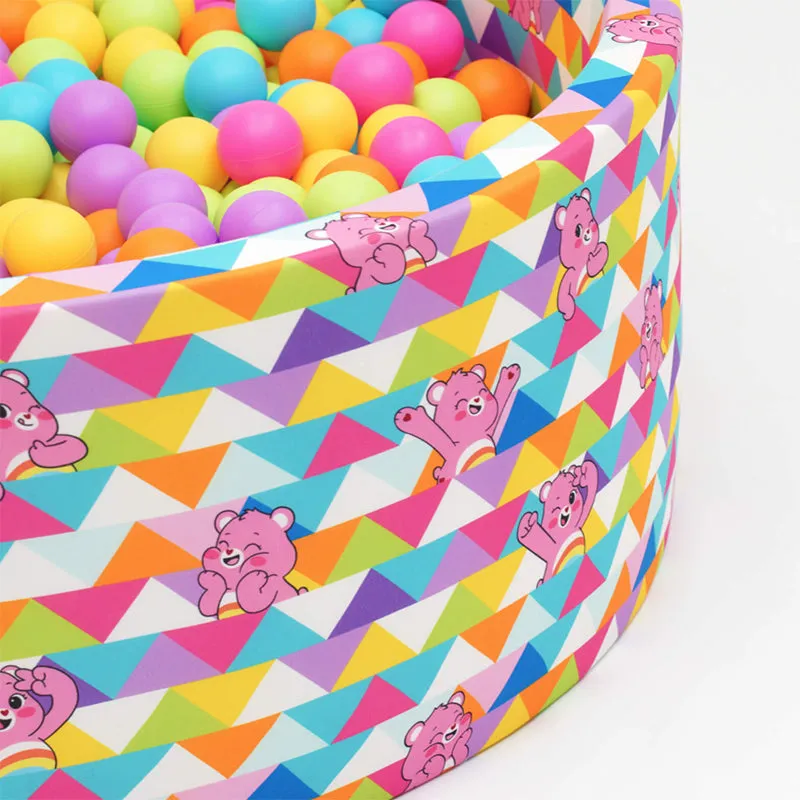 Little Childrens Ball Pit