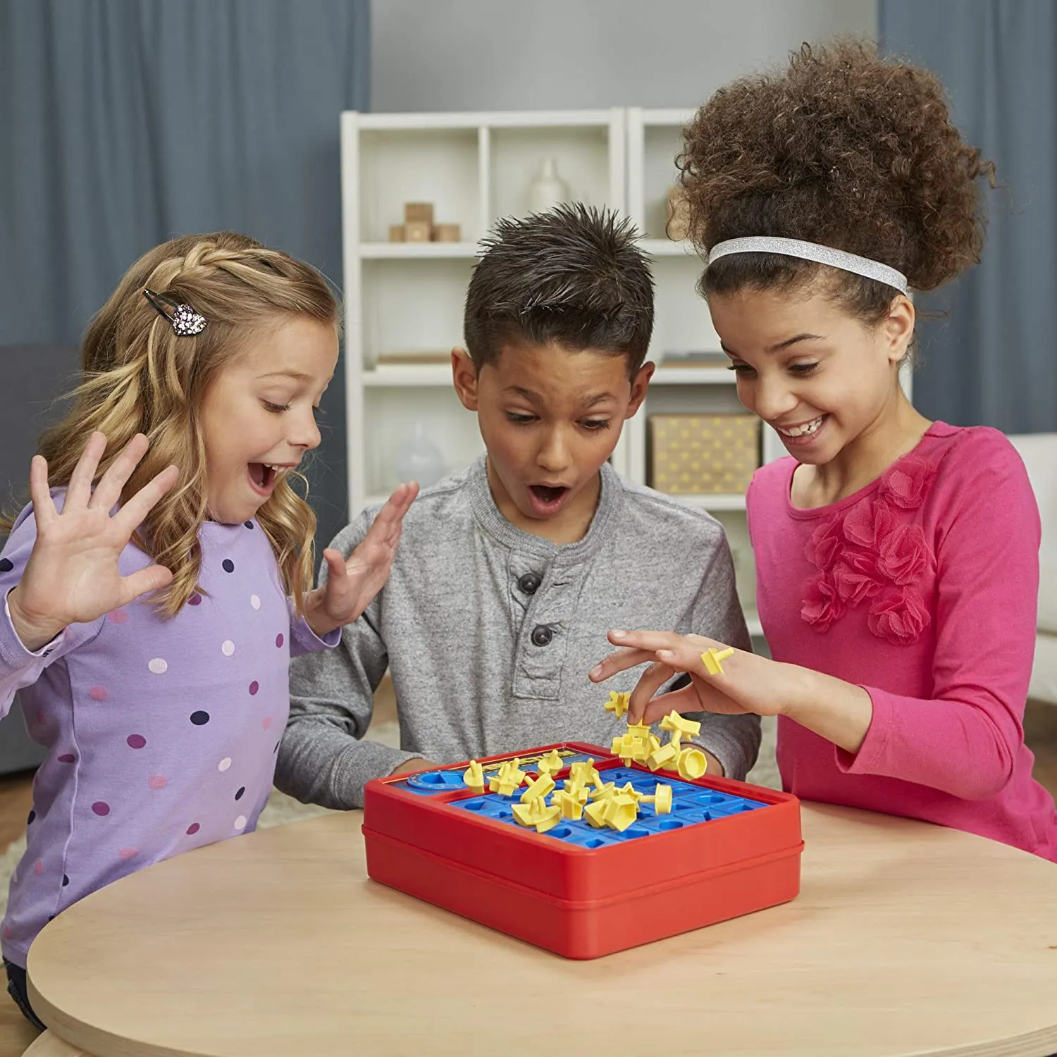Puzzle Palooza: Engaging Fingers Shape Puzzle Game for Fun and Learning