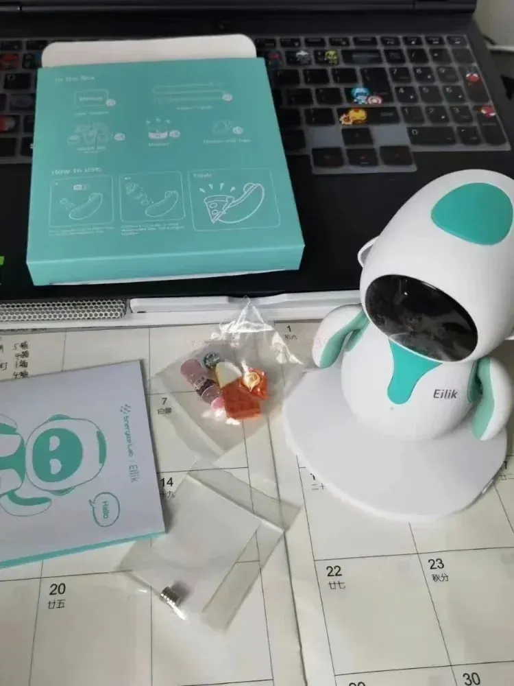 Smart Robot Ai Interactive Robots Emo Accompany Spanish Voice Electronic Toys Mini Desktop Compatible for Android Ios