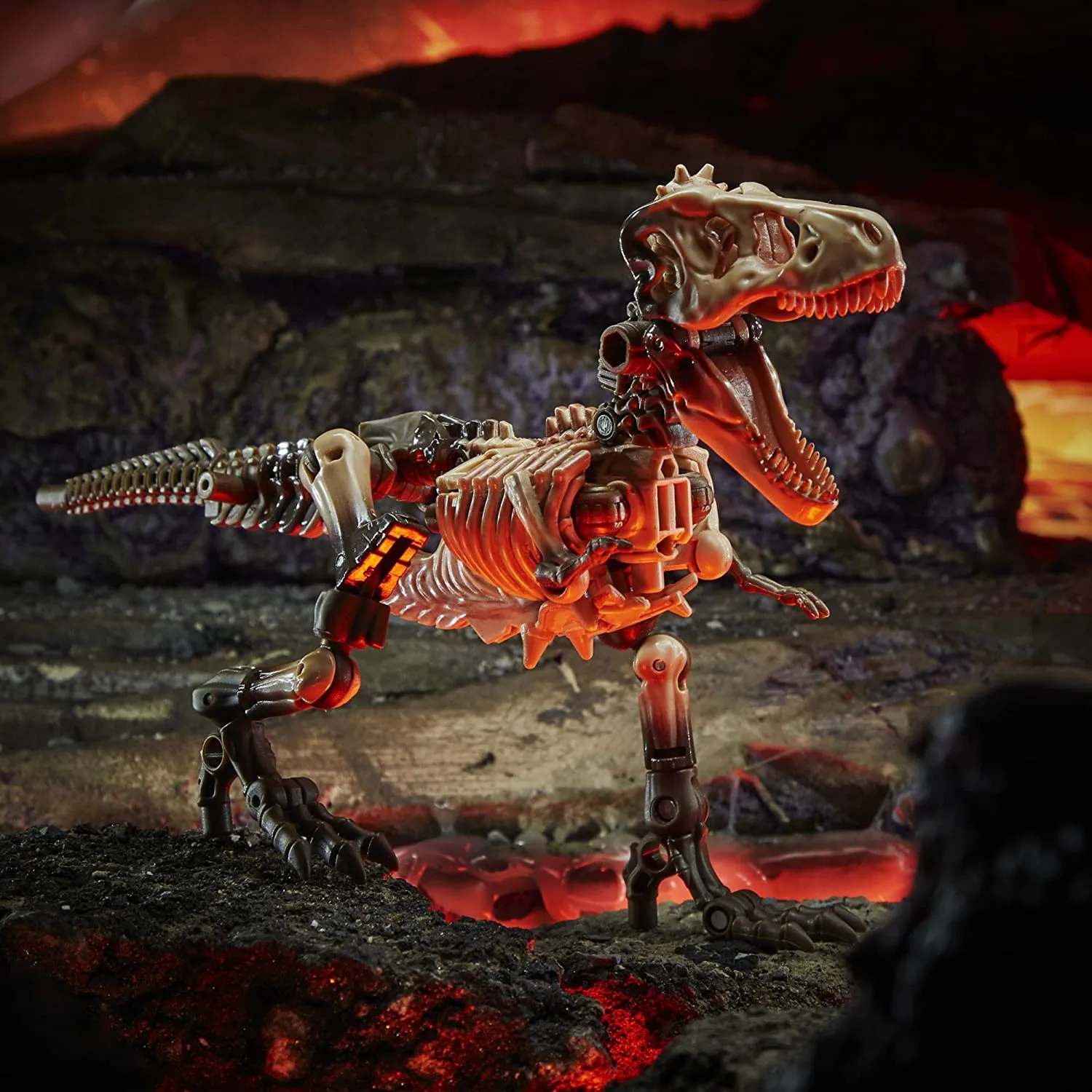 Transformers Toys Generations War for Cybertron: Kingdom Deluxe WFC-K7 Paleotrex Fossilizer Action Figure - Kids Ages 8 and Up, 5.5-inch